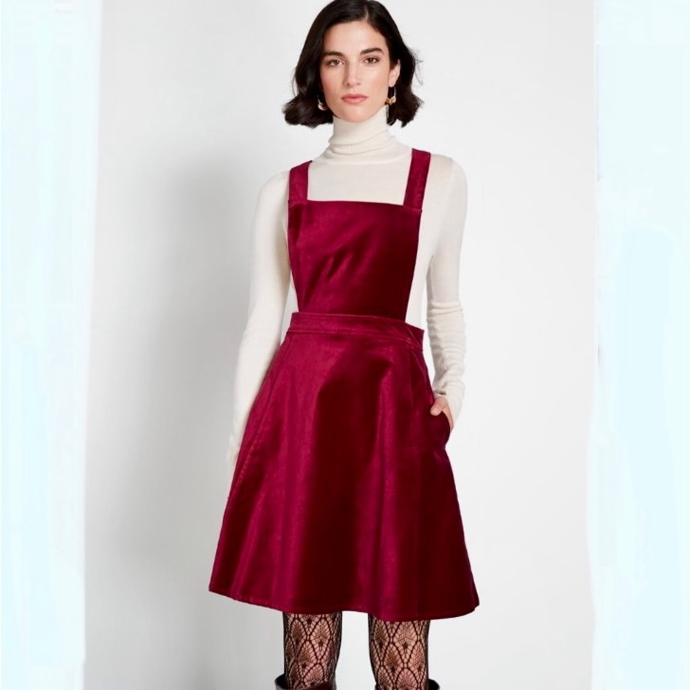 ❤️NWOT Modcloth Velvet Jumper